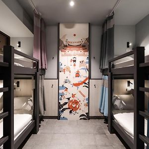Classic Family Bunk Bed Room